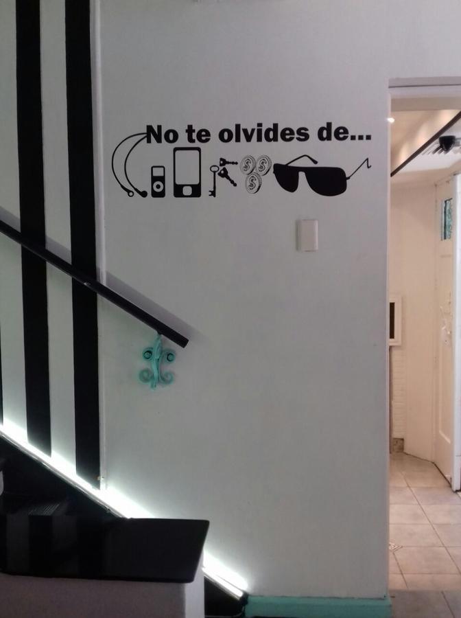 Atacama Hostel Backpackers Santiago del Cile Esterno foto